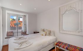 024 A - Stay In The Heart Of Lisbon