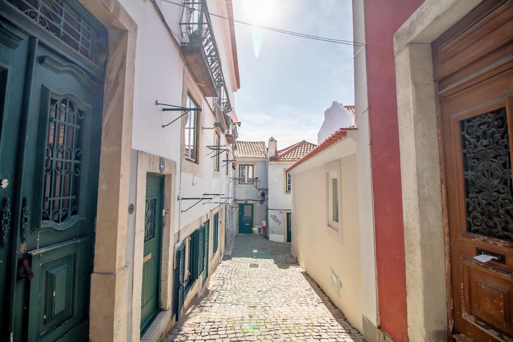 024 A - Stay In The Heart Of Lisboa Extérieur photo